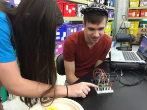 Student uses arduino in her Step1 maker project